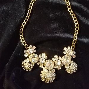 GLASS CHOKER GOLDTONE NECKLACE